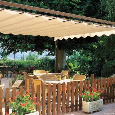 Eluha - Toldos para jardines en Marbella y la Costa del Sol