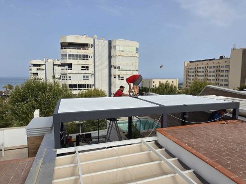 Eluha instalaciones de toldos en terrazas en casa privada