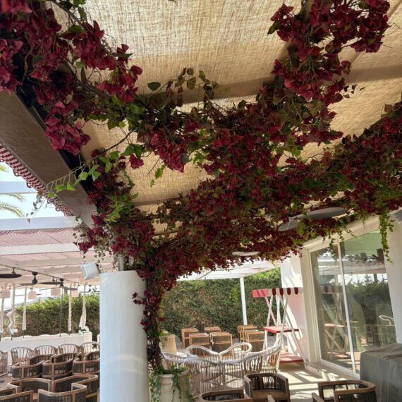 Toldo retráctil en hotel Gran Marbella