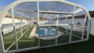 Cerramiento para piscinas en Marbella